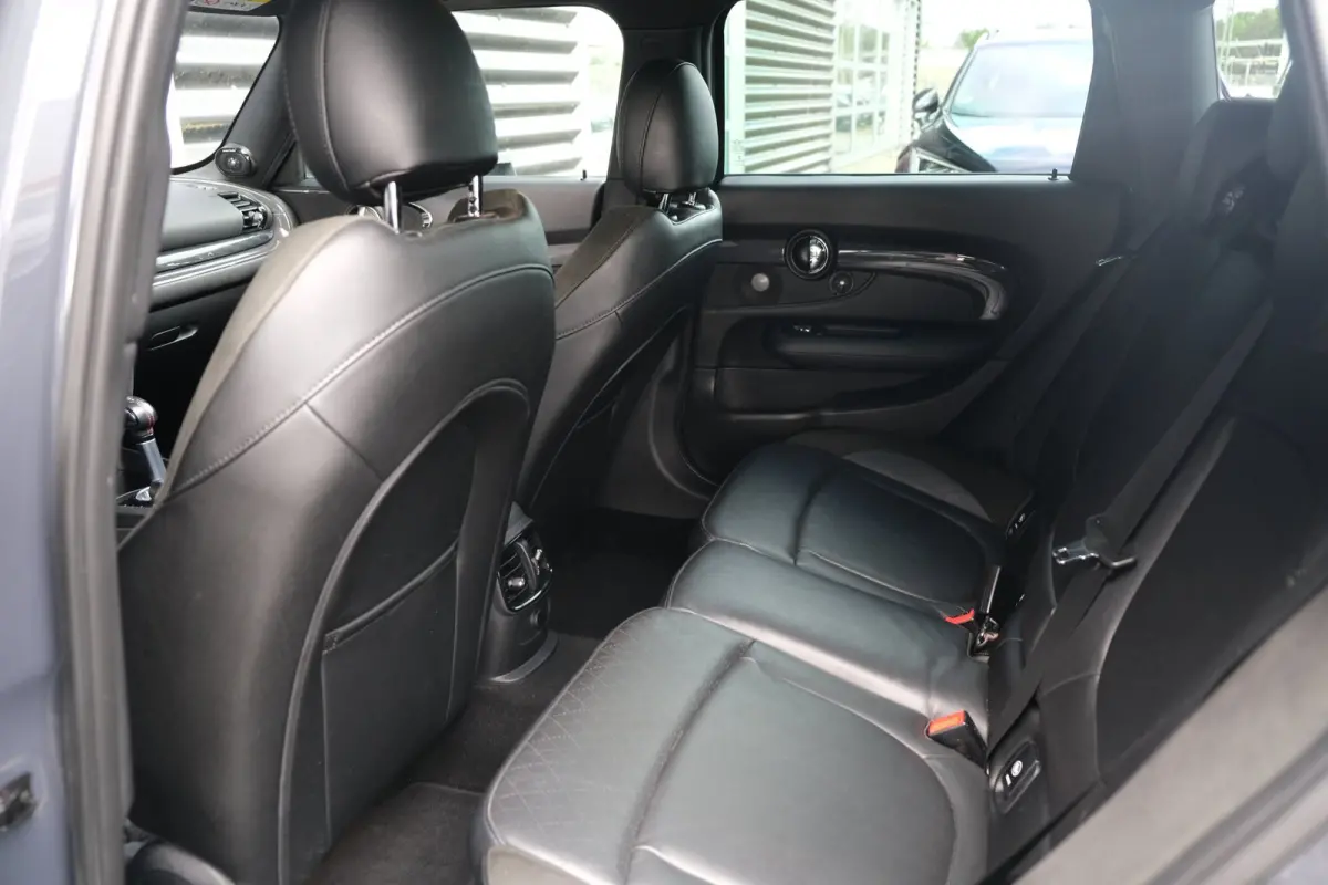 Mini 2.0 AUT John Cooper Works ALL4 Chili Pano Navi PDC Leder Harman/Kardon