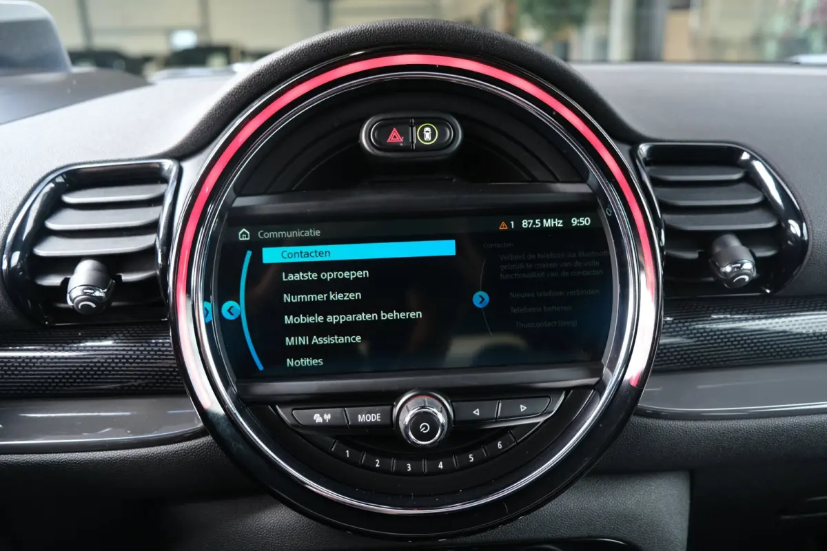 Mini 2.0 AUT John Cooper Works ALL4 Chili Pano Navi PDC Leder Harman/Kardon