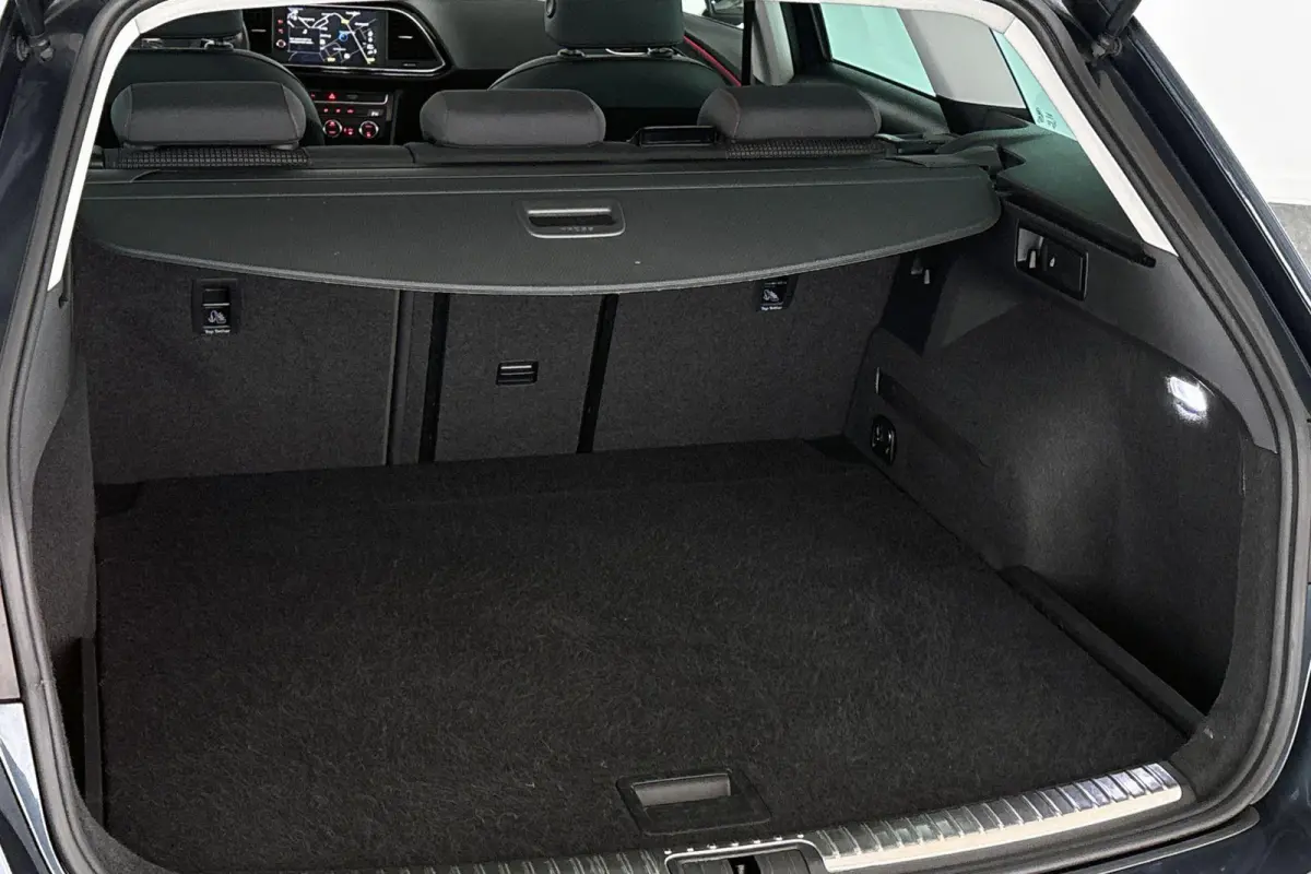 1.5 TSI FR Business Intense Panoramadak Virtual Cockpit