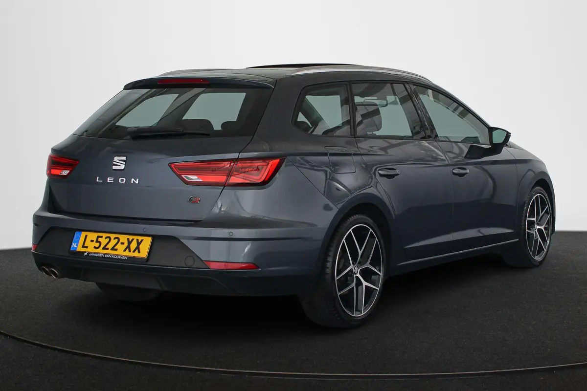 1.5 TSI FR Business Intense Panoramadak Virtual Cockpit