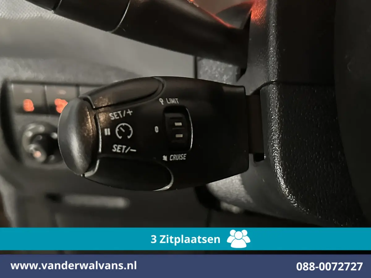 1.6 BlueHDI L1H1 Euro6 Airco | 3-Zits | Apple Carplay | Cruisecontrol | Imperiaal Trekhaak, Parkeersensoren, Bijrijdersbank, Zijdeur