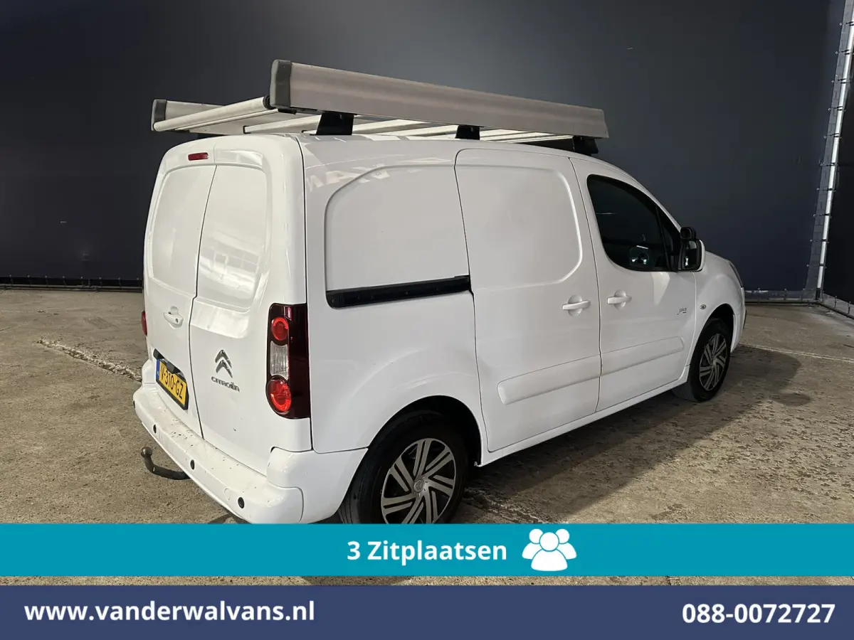 1.6 BlueHDI L1H1 Euro6 Airco | 3-Zits | Apple Carplay | Cruisecontrol | Imperiaal Trekhaak, Parkeersensoren, Bijrijdersbank, Zijdeur