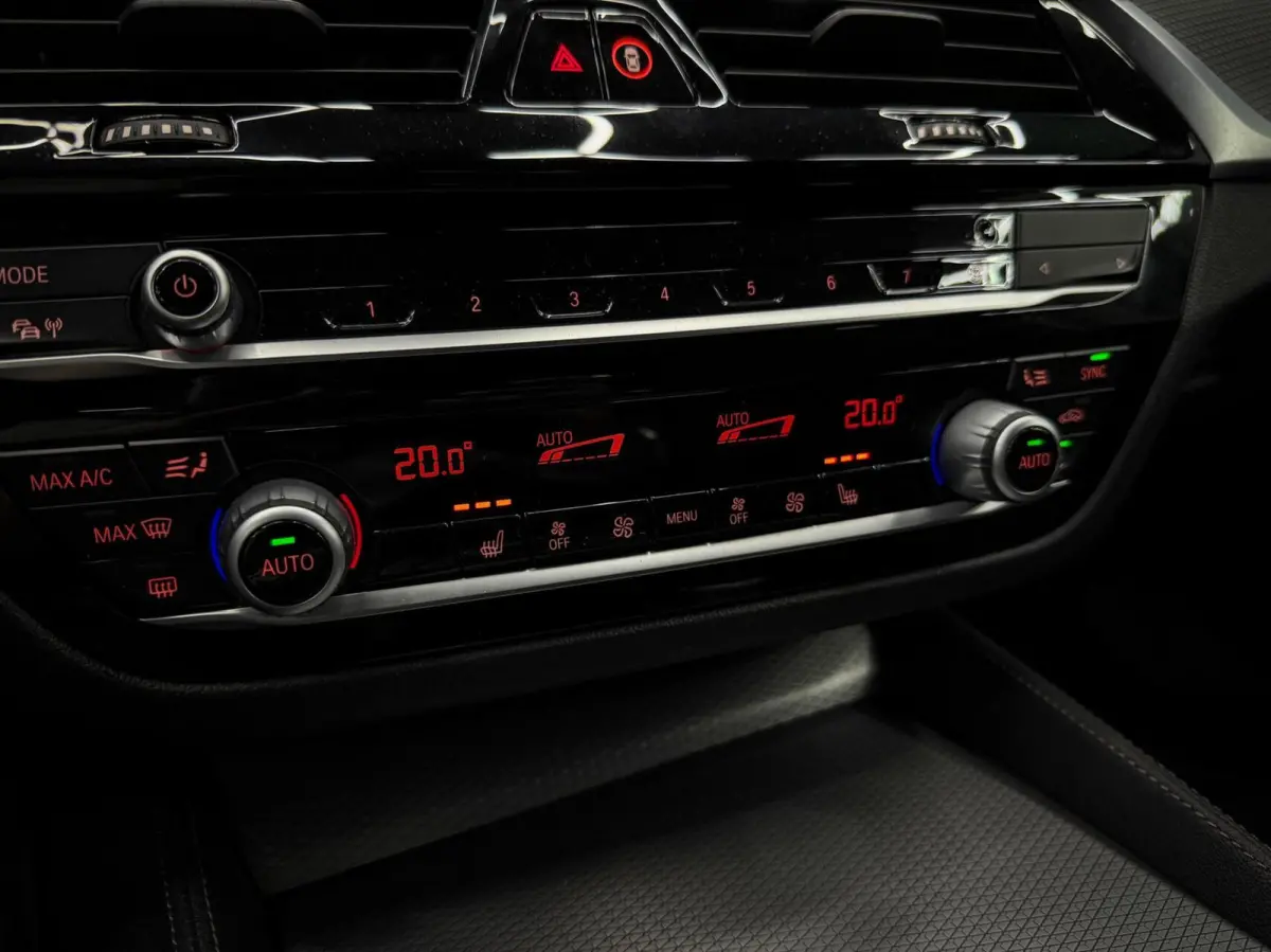 530e M-Sport xDrive iPerformance H/K | Keyless