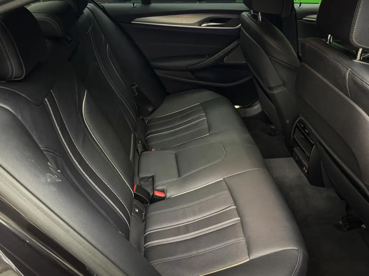 530e M-Sport xDrive iPerformance H/K | Keyless