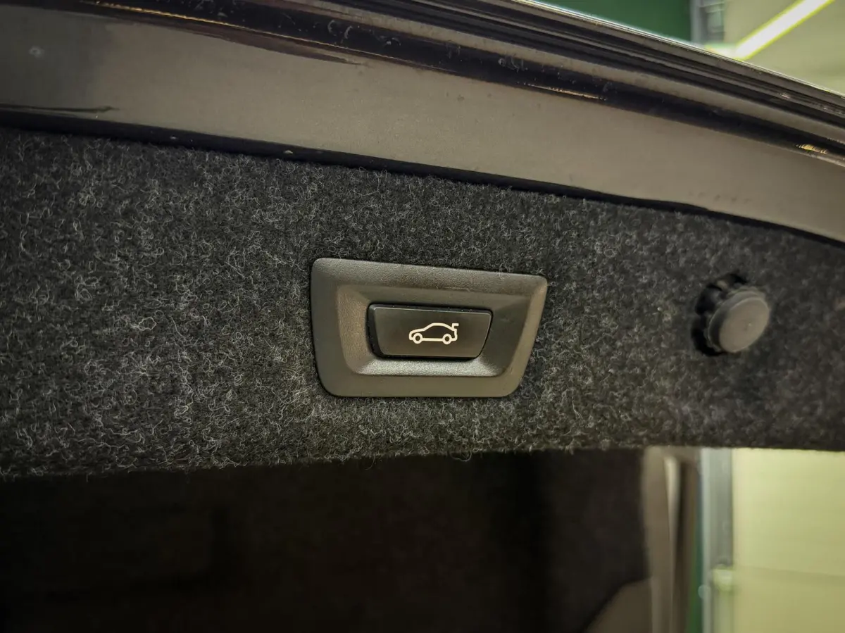 530e M-Sport xDrive iPerformance H/K | Keyless
