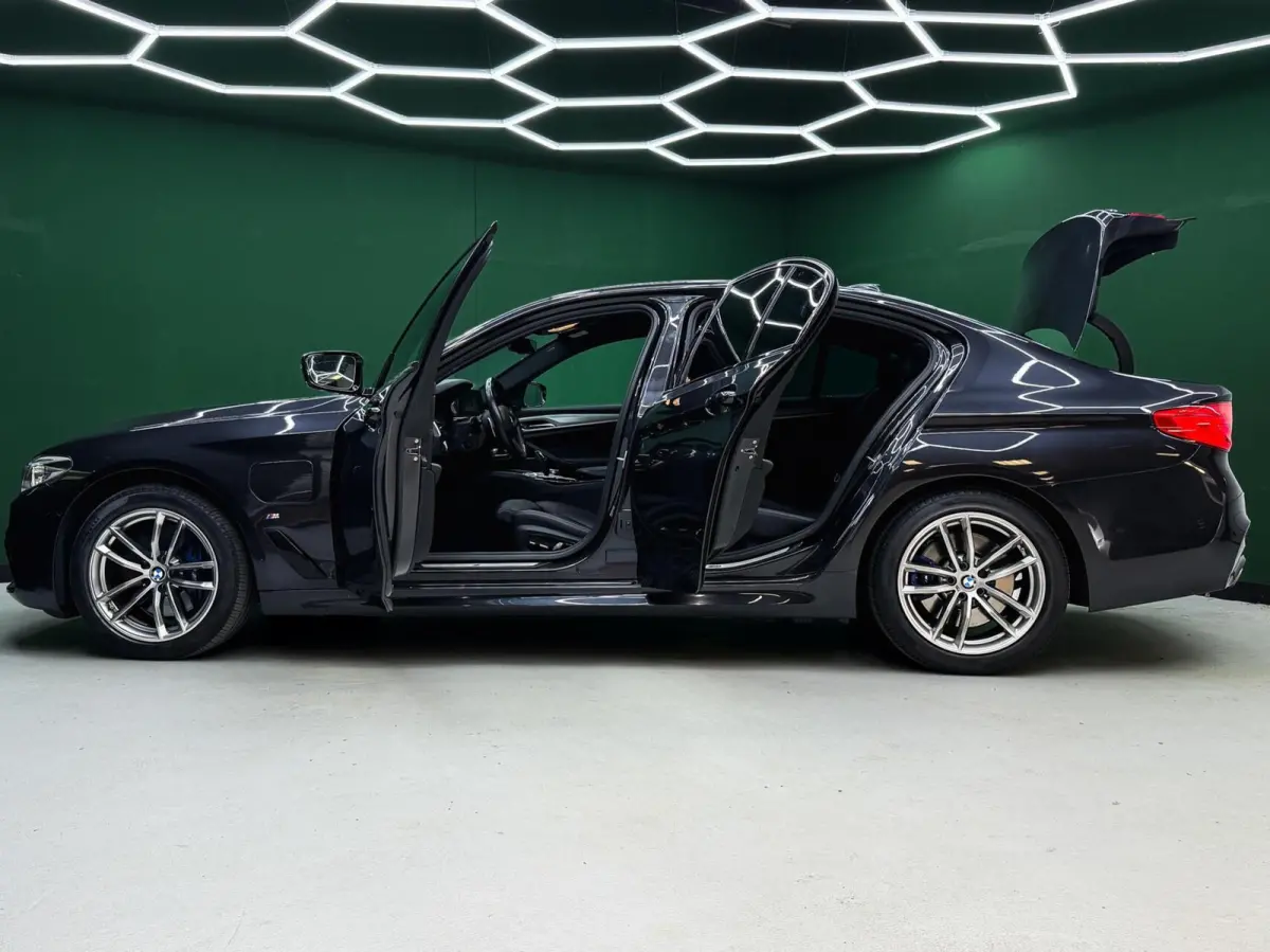 530e M-Sport xDrive iPerformance H/K | Keyless