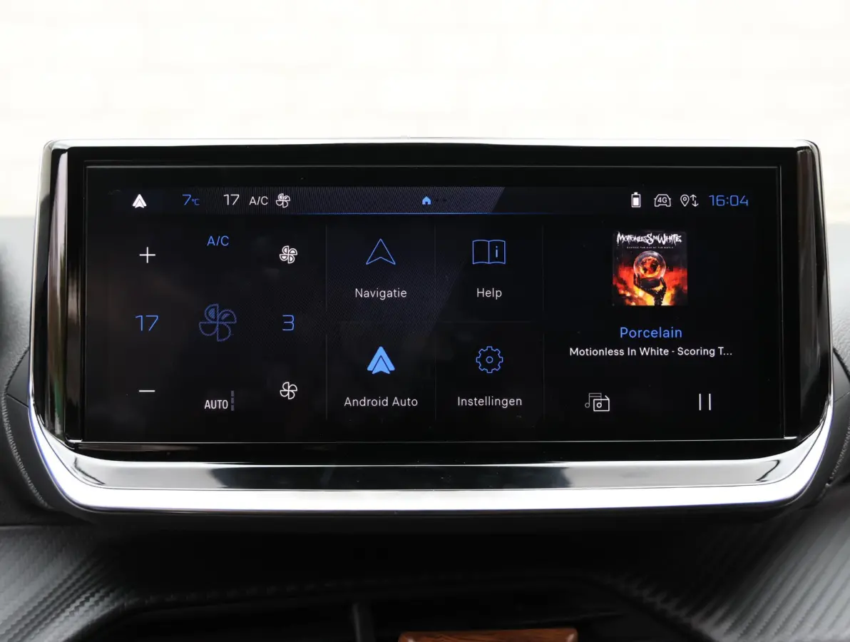 1.2 Hybrid 145 Business | Navigatie | Achteruitrij Camera | Climate Control | CarPlay / AndroidAuto | Cruise Control