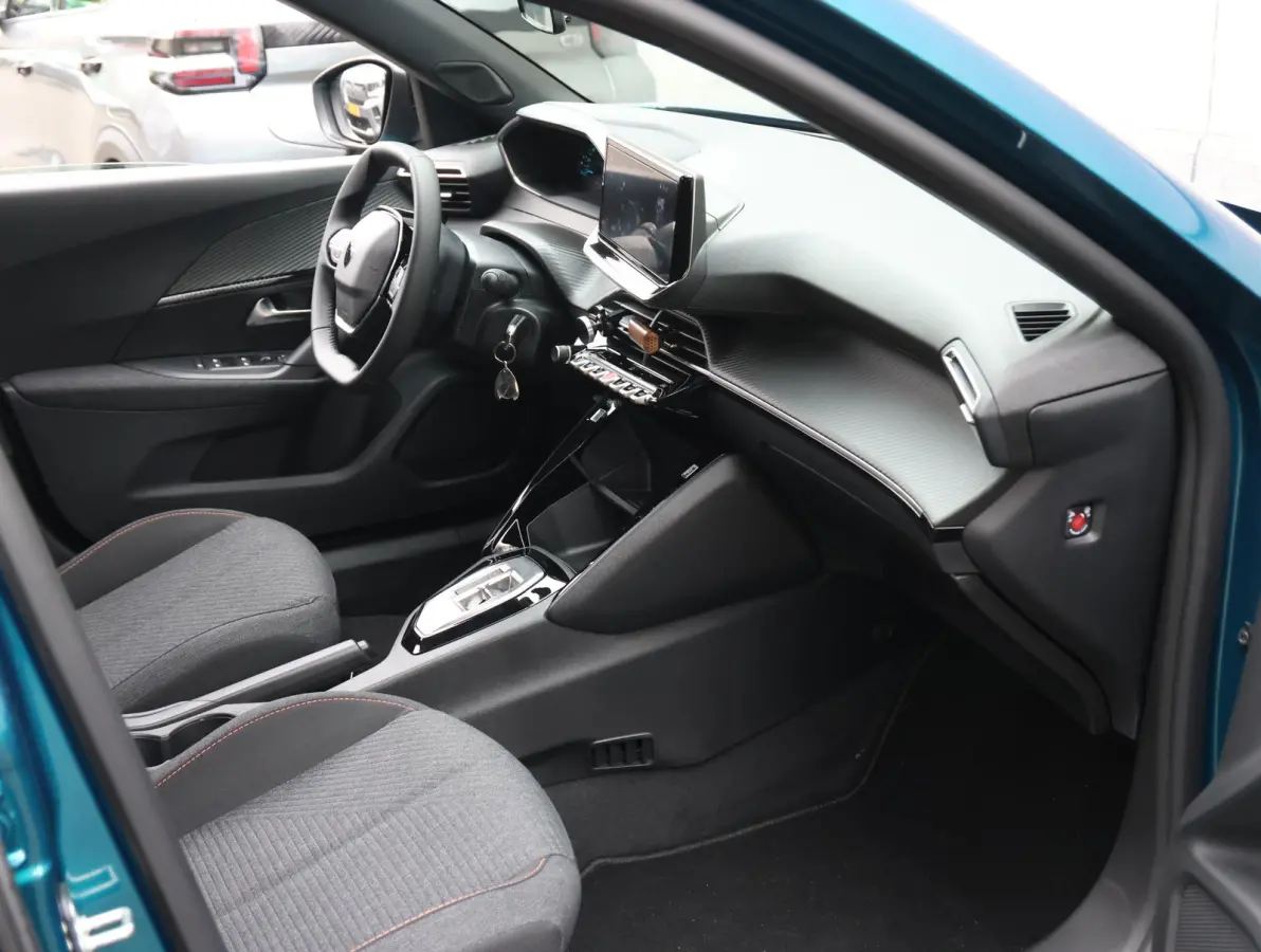 1.2 Hybrid 145 Business | Navigatie | Achteruitrij Camera | Climate Control | CarPlay / AndroidAuto | Cruise Control