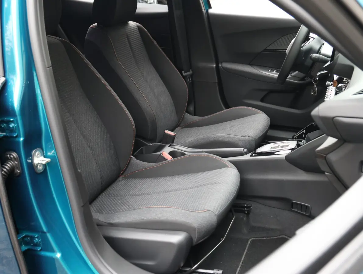 1.2 Hybrid 145 Business | Navigatie | Achteruitrij Camera | Climate Control | CarPlay / AndroidAuto | Cruise Control