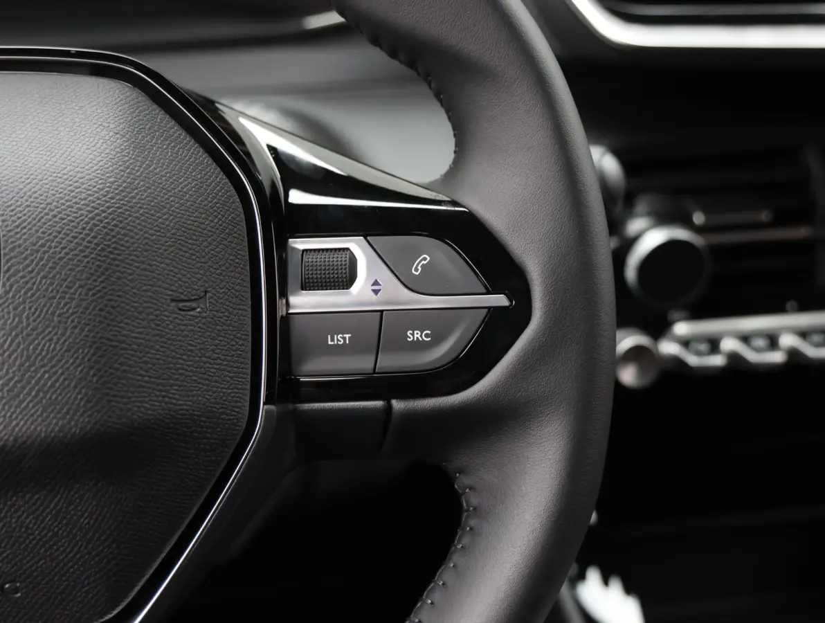 1.2 Hybrid 145 Business | Navigatie | Achteruitrij Camera | Climate Control | CarPlay / AndroidAuto | Cruise Control