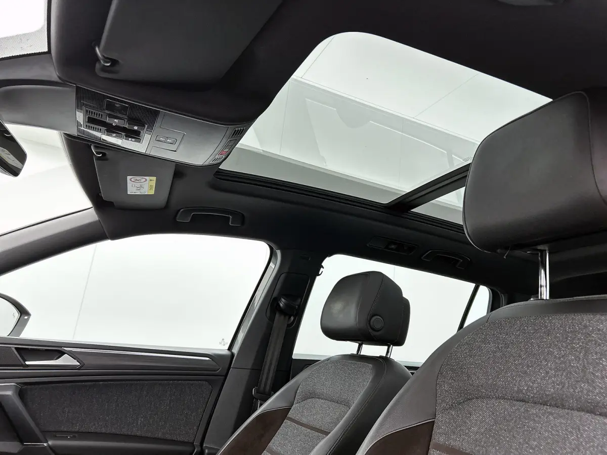 2.0 TSI 190PK 4DRIVE Xcellence 7Pers. | 360 CAMERA | PANORAMADAK | WINTERPACK | 2400KG TREKGEWICHT | NAVI | TREKHAAK WEGKLAPB.