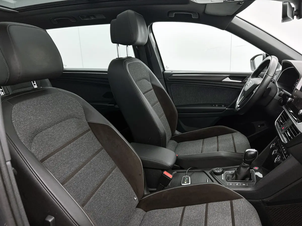 2.0 TSI 190PK 4DRIVE Xcellence 7Pers. | 360 CAMERA | PANORAMADAK | WINTERPACK | 2400KG TREKGEWICHT | NAVI | TREKHAAK WEGKLAPB.