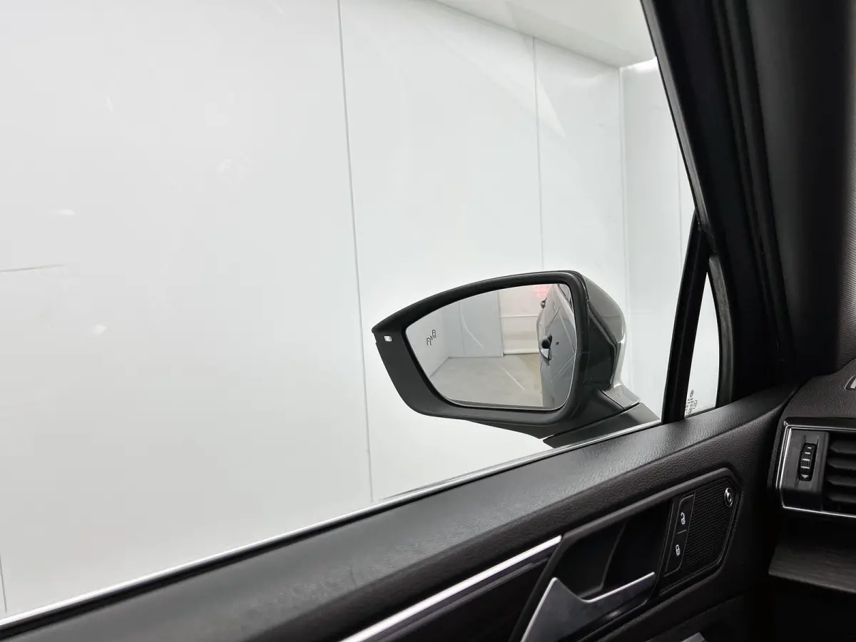 2.0 TSI 190PK 4DRIVE Xcellence 7Pers. | 360 CAMERA | PANORAMADAK | WINTERPACK | 2400KG TREKGEWICHT | NAVI | TREKHAAK WEGKLAPB.