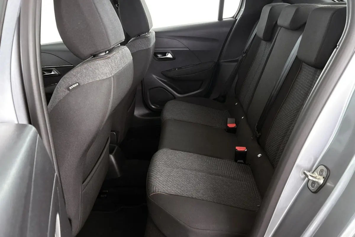 1.2 PureTech 75 Style Navigatie Parkeersensoren Airco Cruise Control