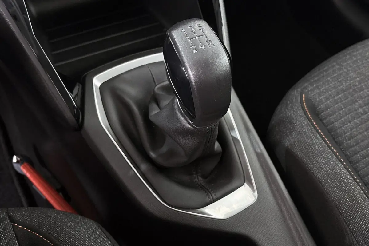 1.2 PureTech 75 Style Navigatie Parkeersensoren Airco Cruise Control