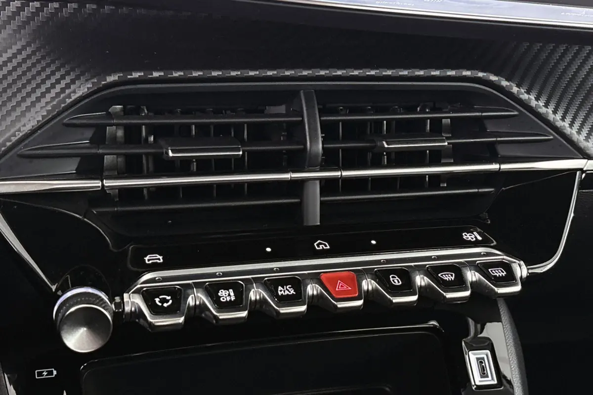 1.2 PureTech 75 Style Navigatie Parkeersensoren Airco Cruise Control