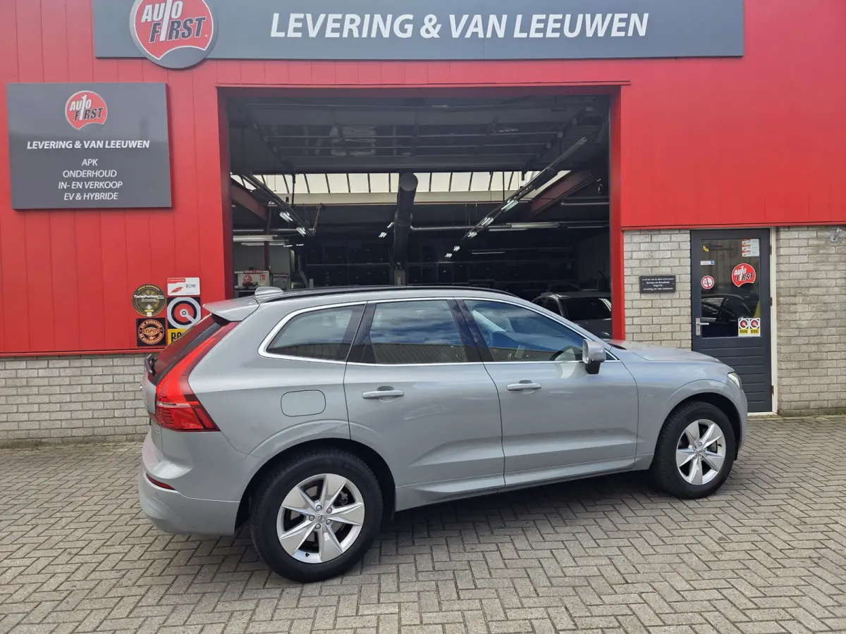 Mild Hybrid B4 Ultimate Bright Parkeersensoren V+A/ Elek. Achterklep/ Navigatie/ Cruise control/ Rijklaarprijs!