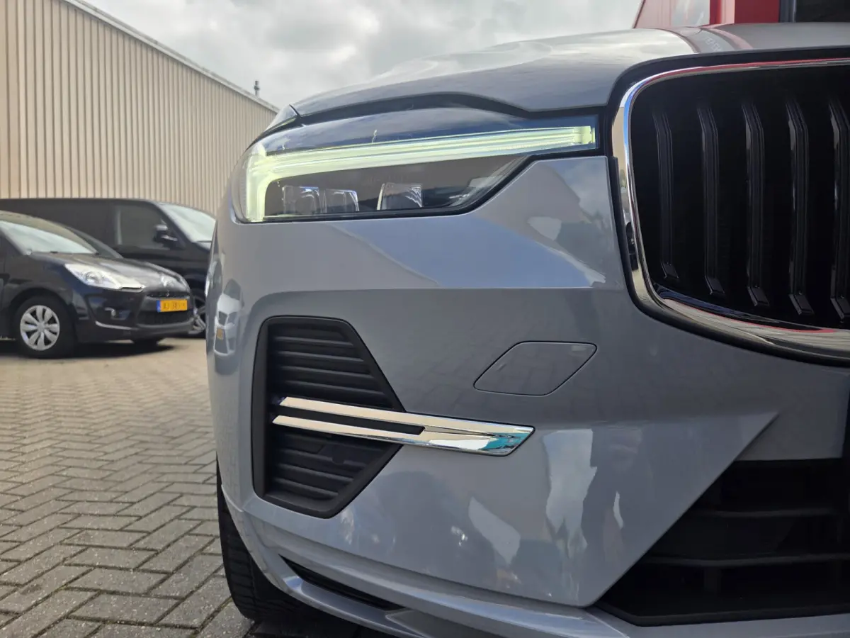 Mild Hybrid B4 Ultimate Bright Parkeersensoren V+A/ Elek. Achterklep/ Navigatie/ Cruise control/ Rijklaarprijs!