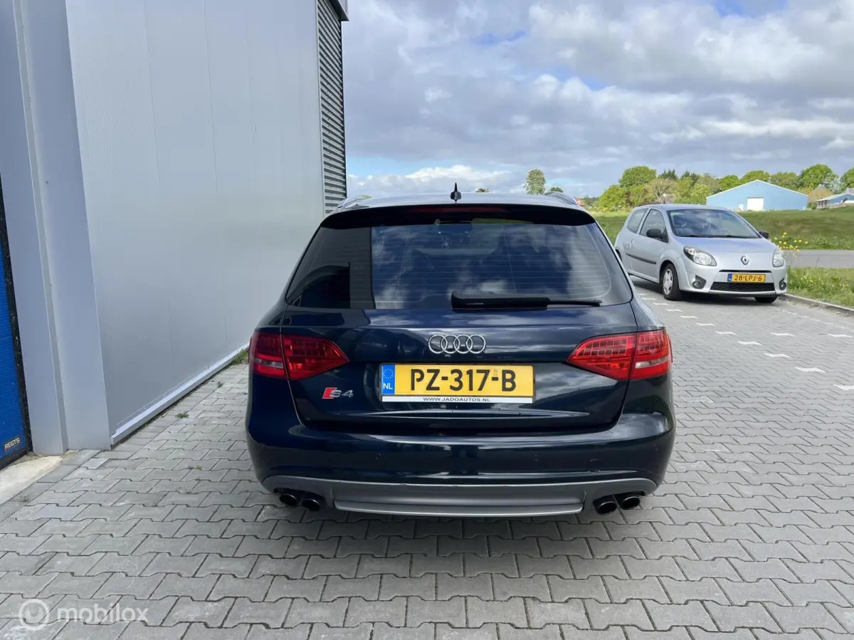 3.0 TFSI S4 quattro Pro Line