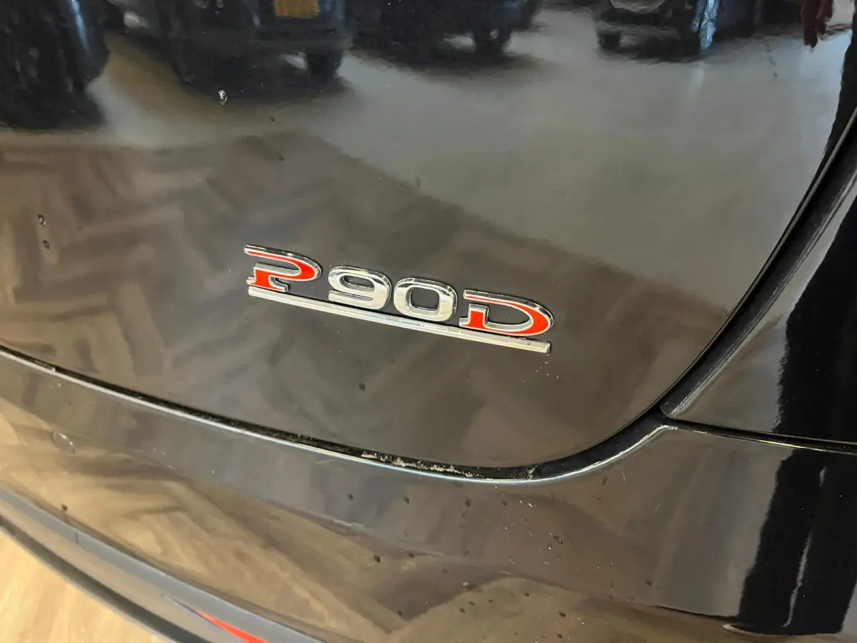 P90D Performance 7p.|INRUIL MOGELIJK|
