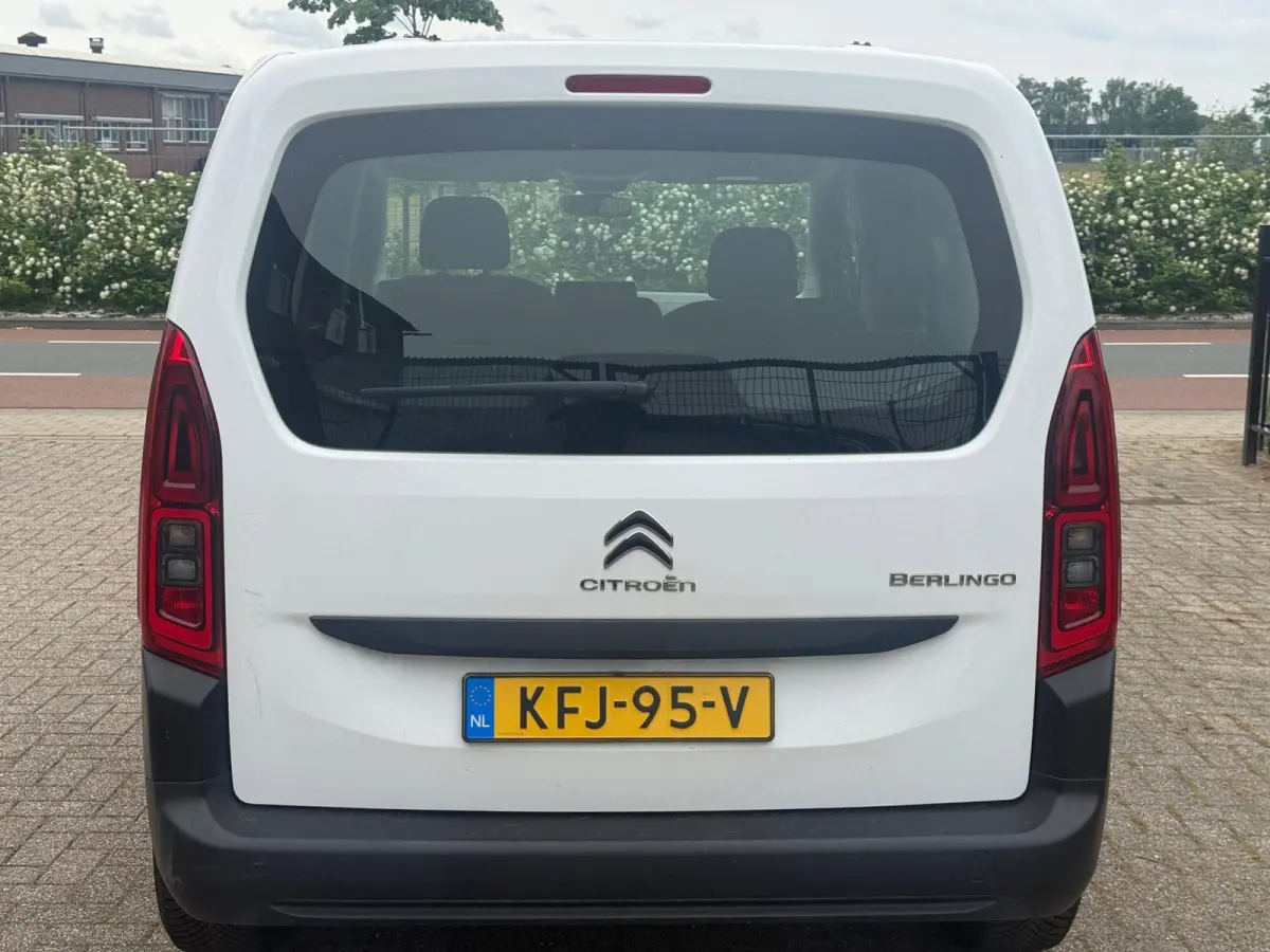 XL 1.2 PureTech Live Lane Assist Carplay Navi