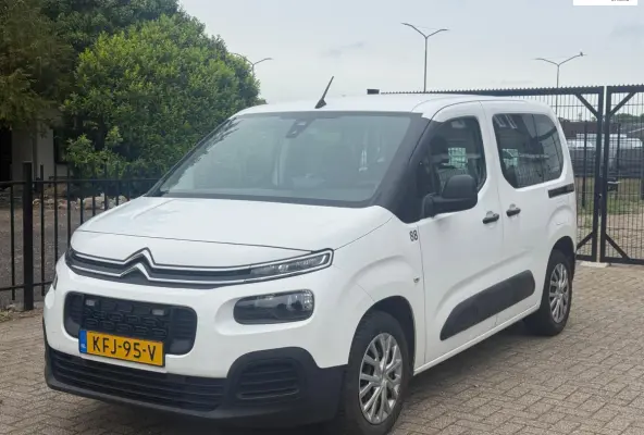 XL 1.2 PureTech Live Lane Assist Carplay Navi