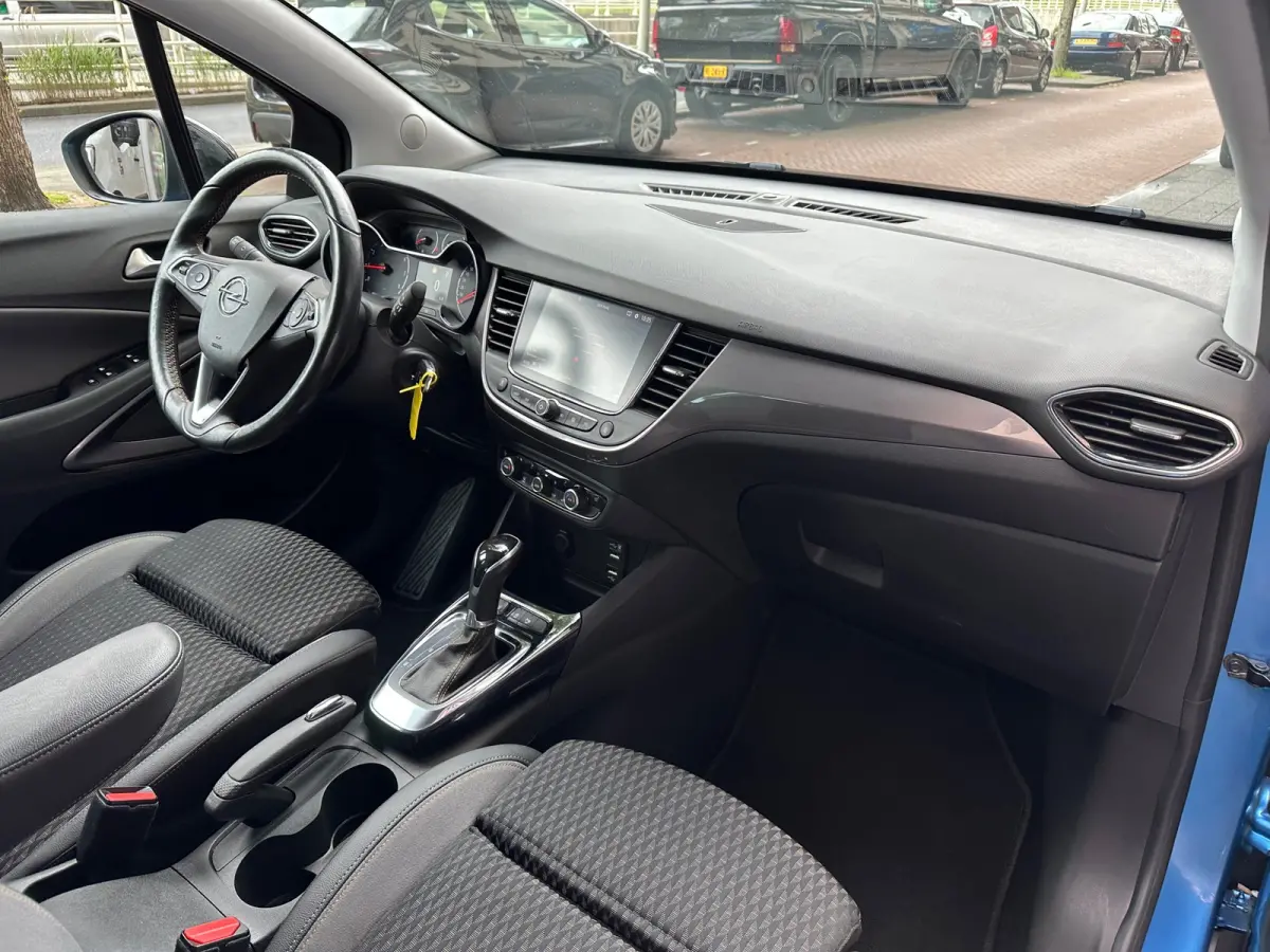 1.2 Turbo Online Edition Automaat Navi Carplay