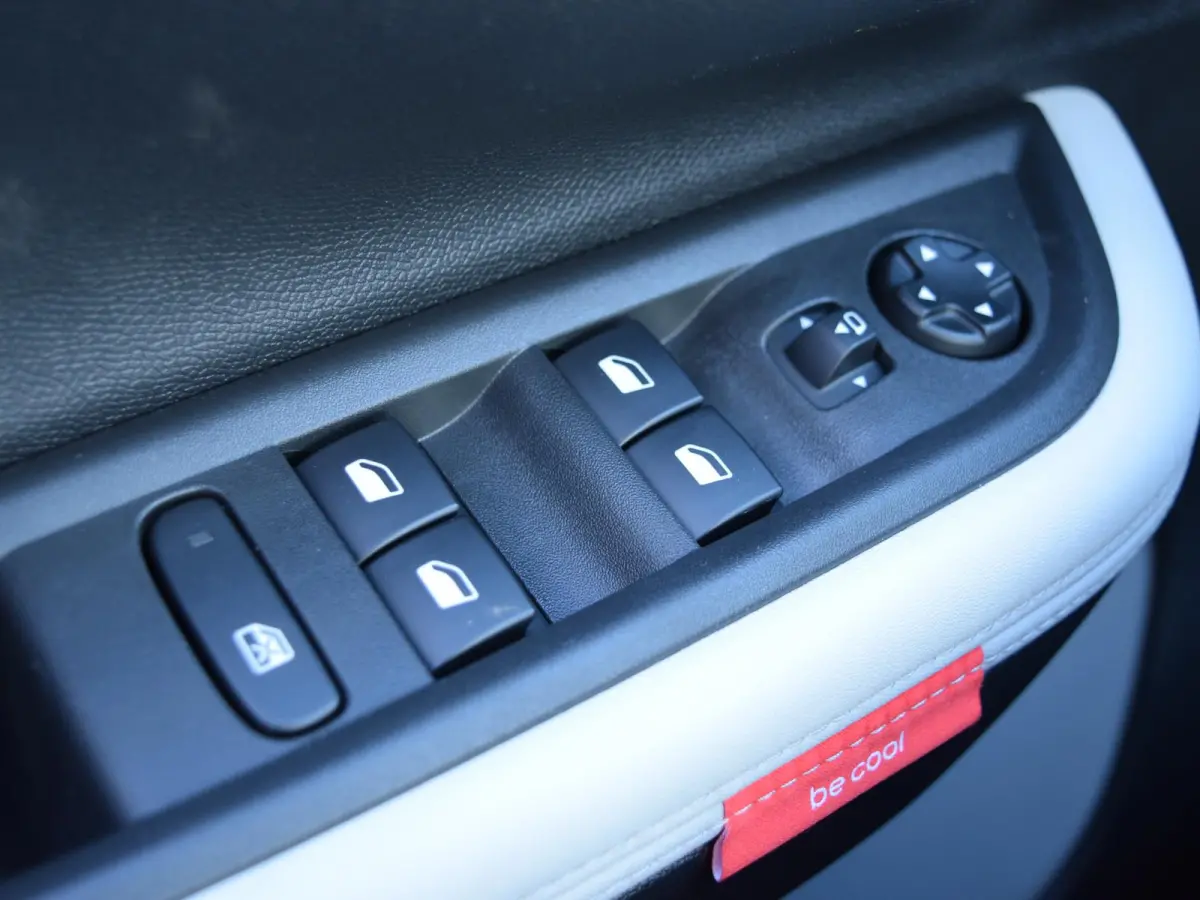 Max 113pk Extended Range 54 kWh NAVI & CARPLAY | CAMERA MET SENSOREN | E.C.C. |