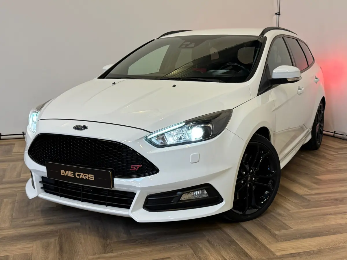 2.0 ST | DEALER ONDERHOUDEN! | NETTE AUTO! | VEEL OPTIES!