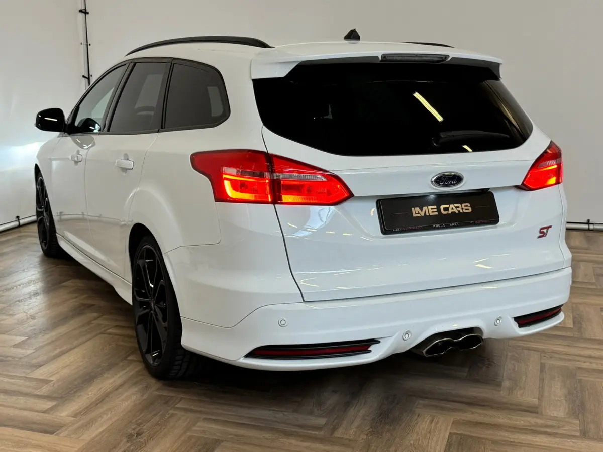 2.0 ST | DEALER ONDERHOUDEN! | NETTE AUTO! | VEEL OPTIES!