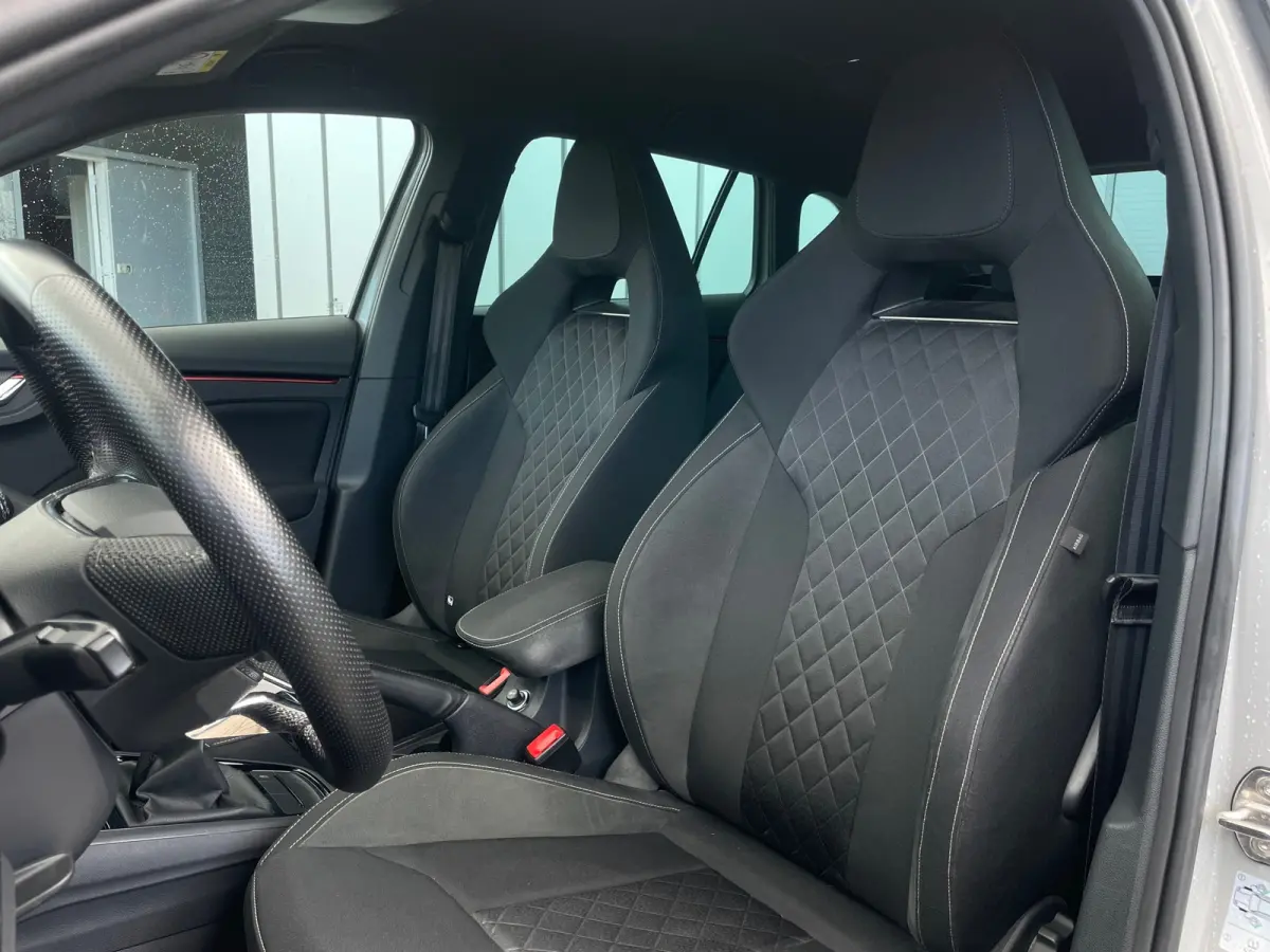 1.0 TSI Sport Business ORG NL 1E EIG DEALEROND|LED|CARPLAY|SPORTSTOELEN|DUALCLIMATE|PARK.ASSIST|BLUETOOTH|18''INCH|
