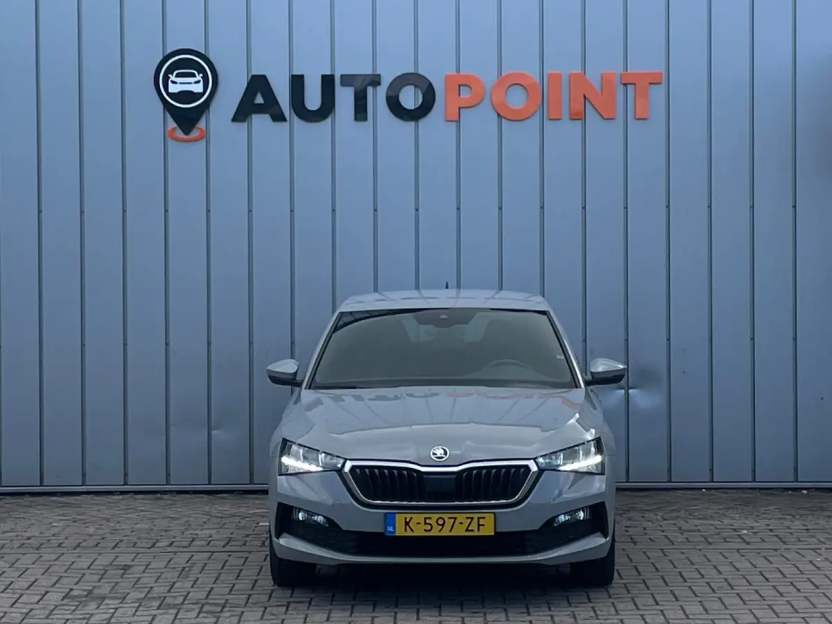 1.0 TSI Sport Business ORG NL 1E EIG DEALEROND|LED|CARPLAY|SPORTSTOELEN|DUALCLIMATE|PARK.ASSIST|BLUETOOTH|18''INCH|