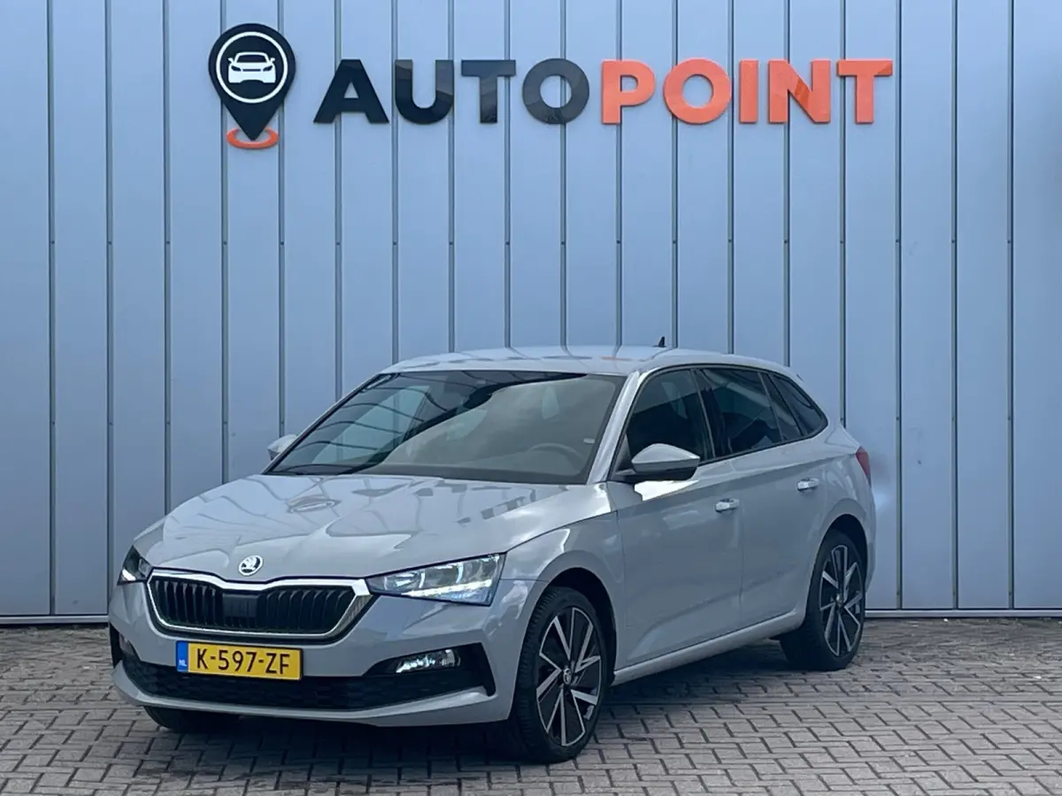 1.0 TSI Sport Business ORG NL 1E EIG DEALEROND|LED|CARPLAY|SPORTSTOELEN|DUALCLIMATE|PARK.ASSIST|BLUETOOTH|18''INCH|