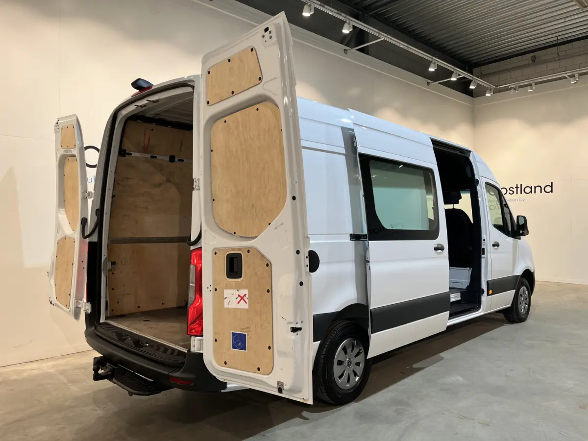 316 CDI L3H2 RWD DC 5 pers. / Trekhaak 3.500 KG / Airco / Cruise Control / CarPlay / Camera / Navigatie / 63.500 KM !!