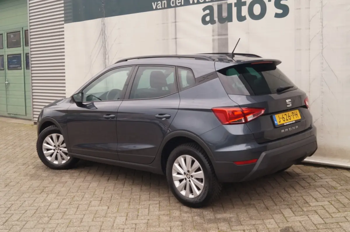 1.0 TSI Style Business Intense -ECC-NAVI-CAM-PDC-ACC-