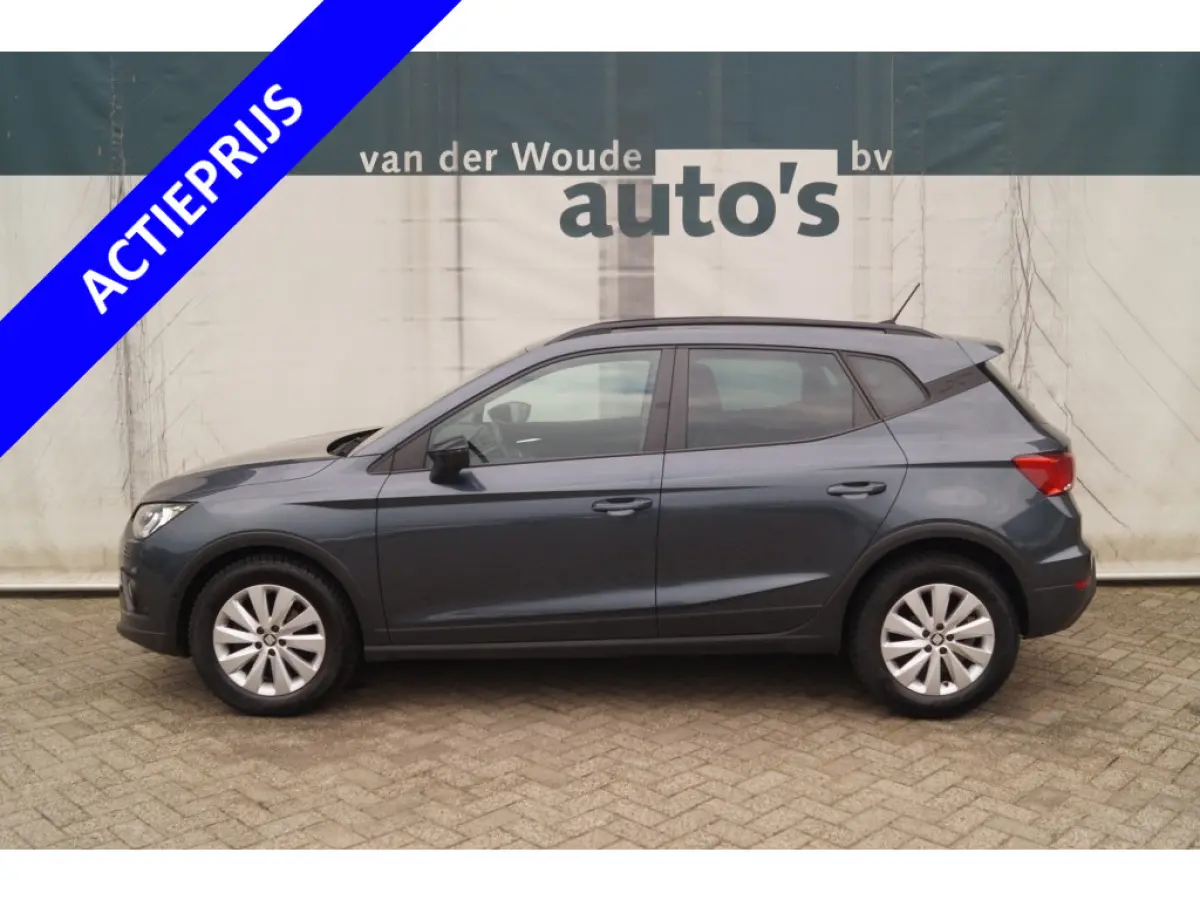 1.0 TSI Style Business Intense -ECC-NAVI-CAM-PDC-ACC-