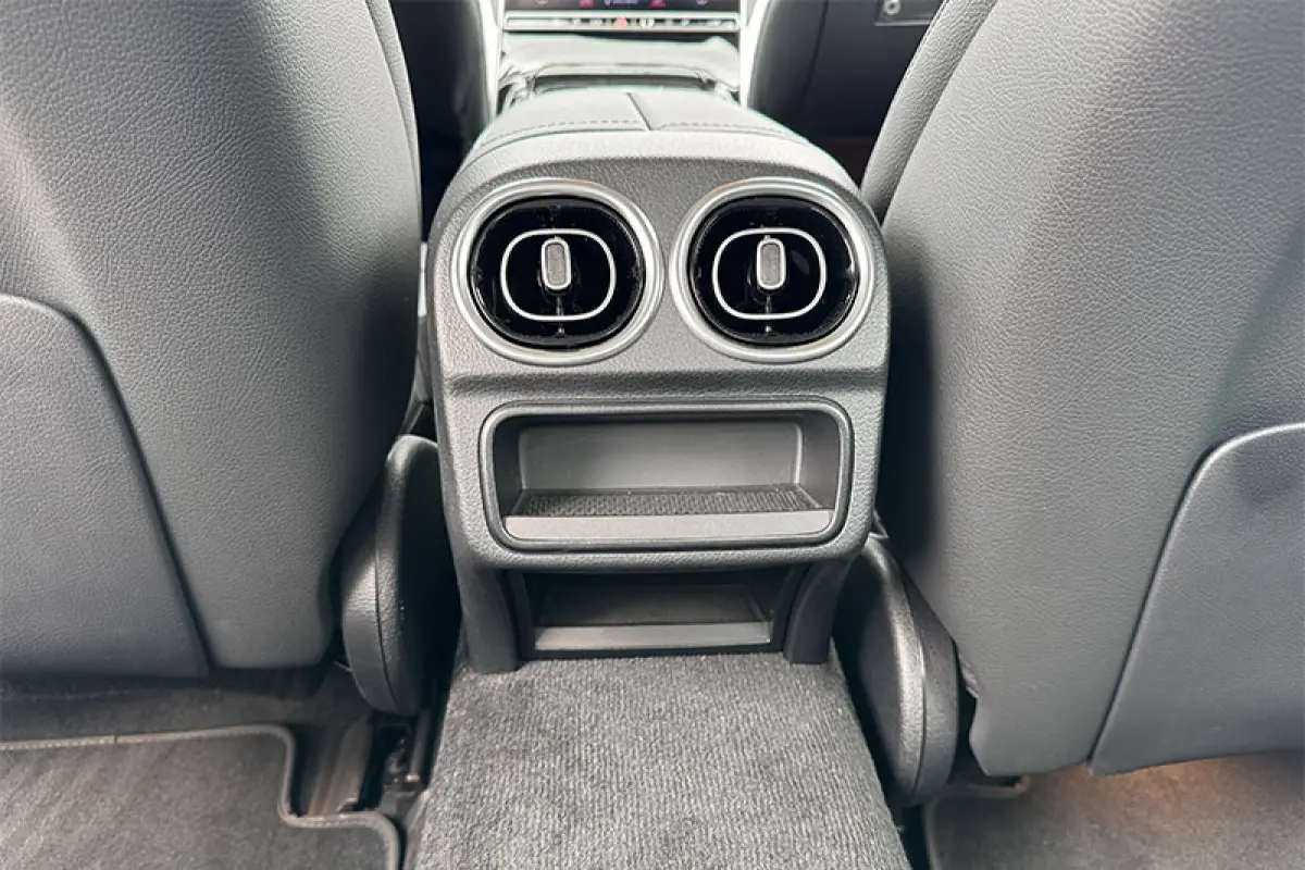 300e AVANTGARDE ** HIGH LED, NAVI+, MEMORY, CAMERA, WINTER ** 1e EIG - Ex MB-AG - UNFALLFREI ** ** INFORMEER OOK NAAR ONZE AANTREKKELIJKE FINANCIAL-LEASE TARIEVEN **