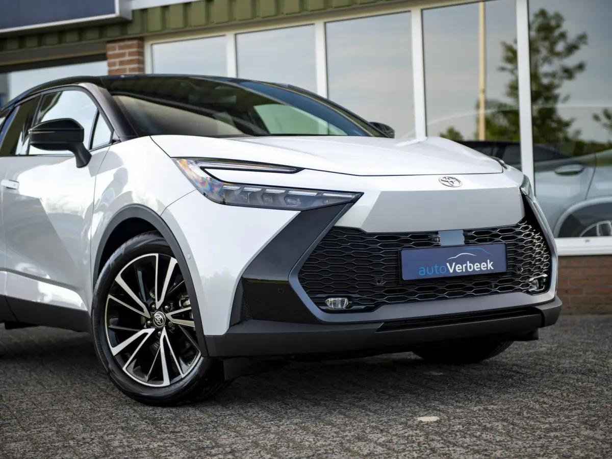 2.0 Hybrid 200 Première Edition | LED | Pano | Navi | Clima | Memorystoel | Stoelverwarming  | t.m. 10e jaar Toyota garantie!