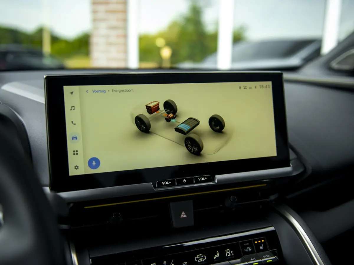 2.0 Hybrid 200 Première Edition | LED | Pano | Navi | Clima | Memorystoel | Stoelverwarming  | t.m. 10e jaar Toyota garantie!