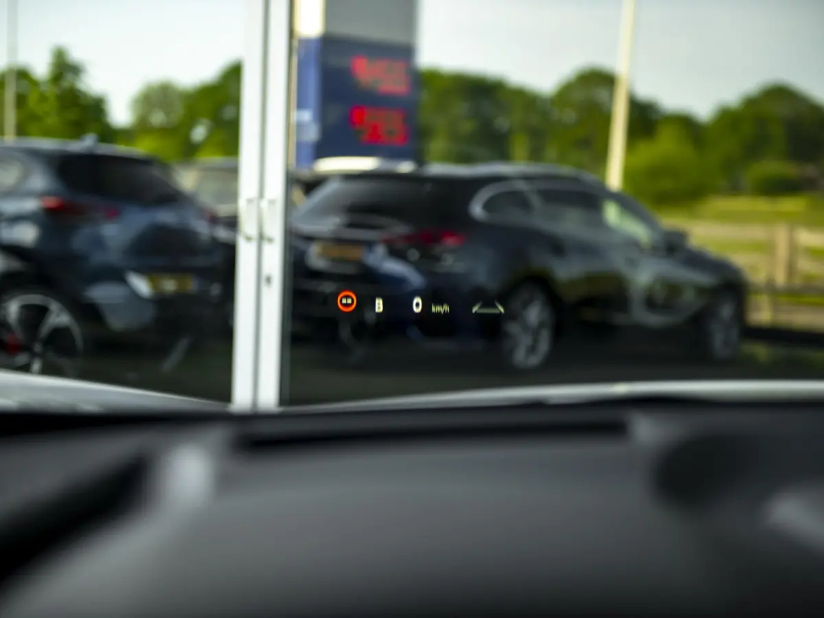 2.0 Hybrid 200 Première Edition | LED | Pano | Navi | Clima | Memorystoel | Stoelverwarming  | t.m. 10e jaar Toyota garantie!