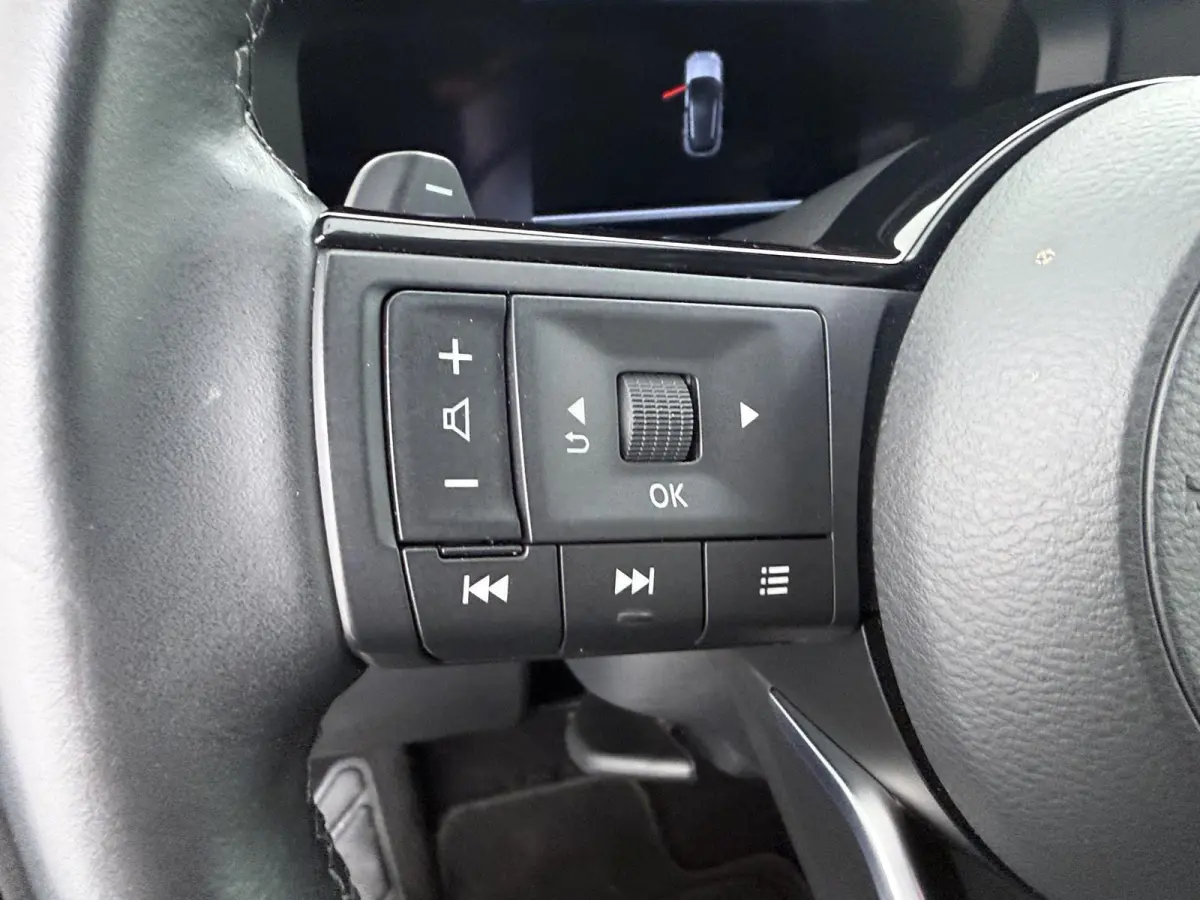 1.3 MHEV Xtronic N-Connecta | AUTOMAAT | Panoramadak |