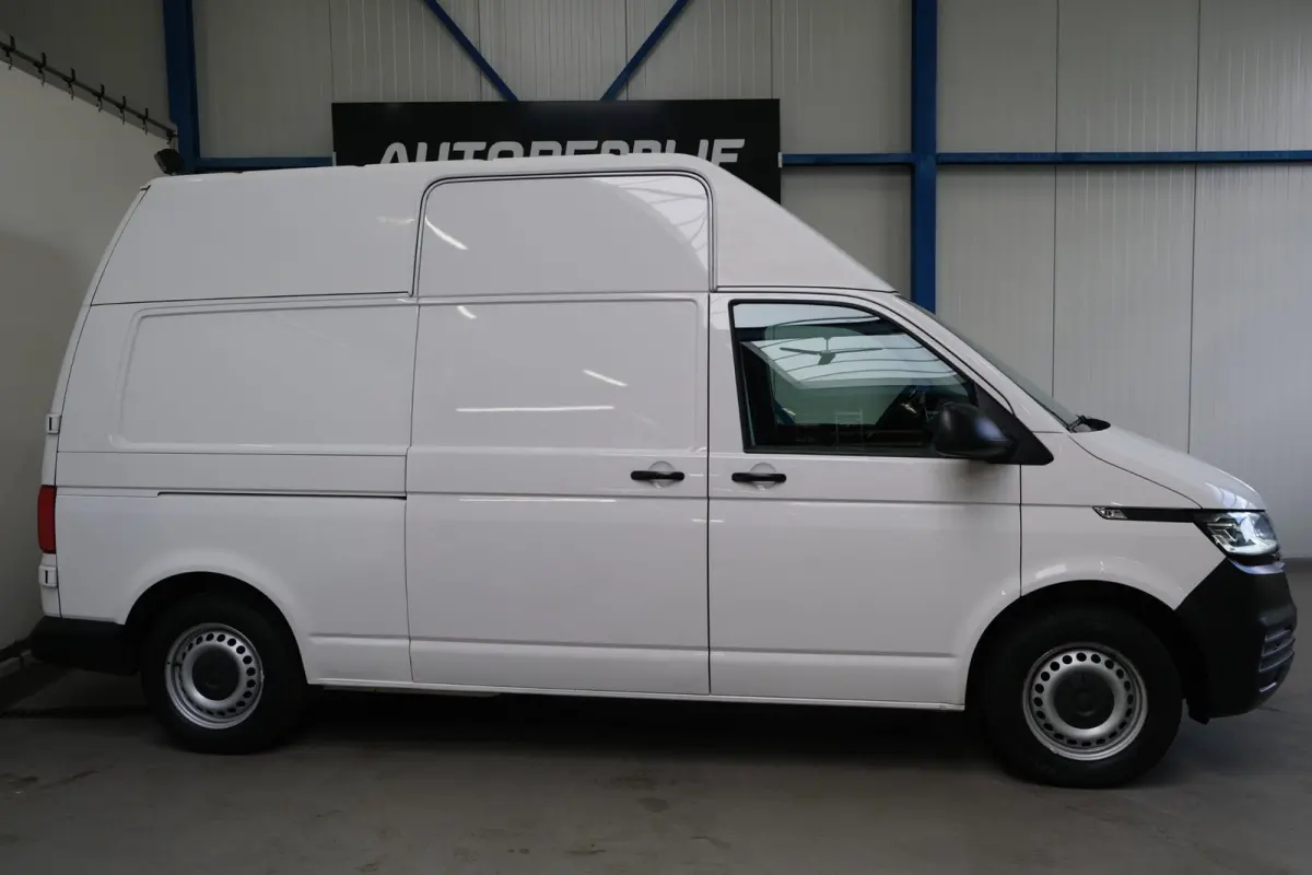 2.0 TDI L2H2 30 - Airco, Cruise, PDC, Carplay, Inrichting, Trekhaak.