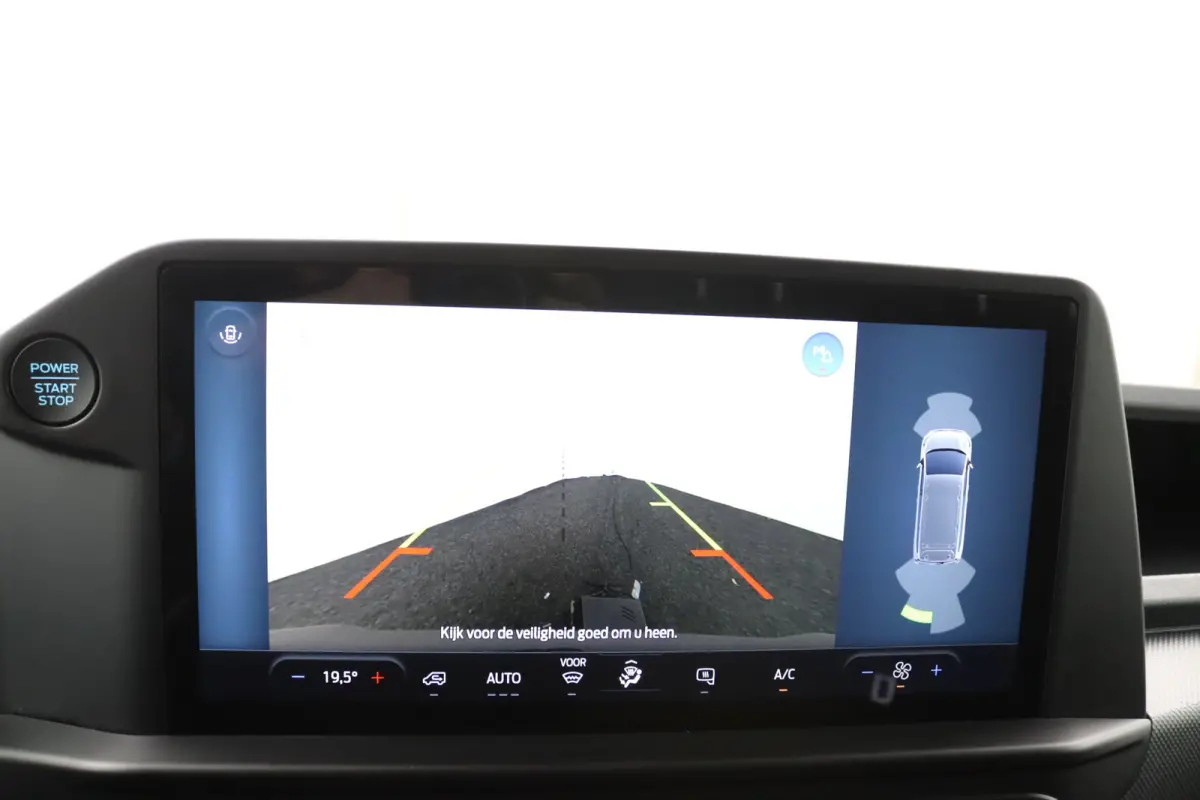 300 2.0 TDCI L2H1 Trend | CarPlay/Android Auto | Laadruimte Pakket | Cruise Control | Parkeersensoren