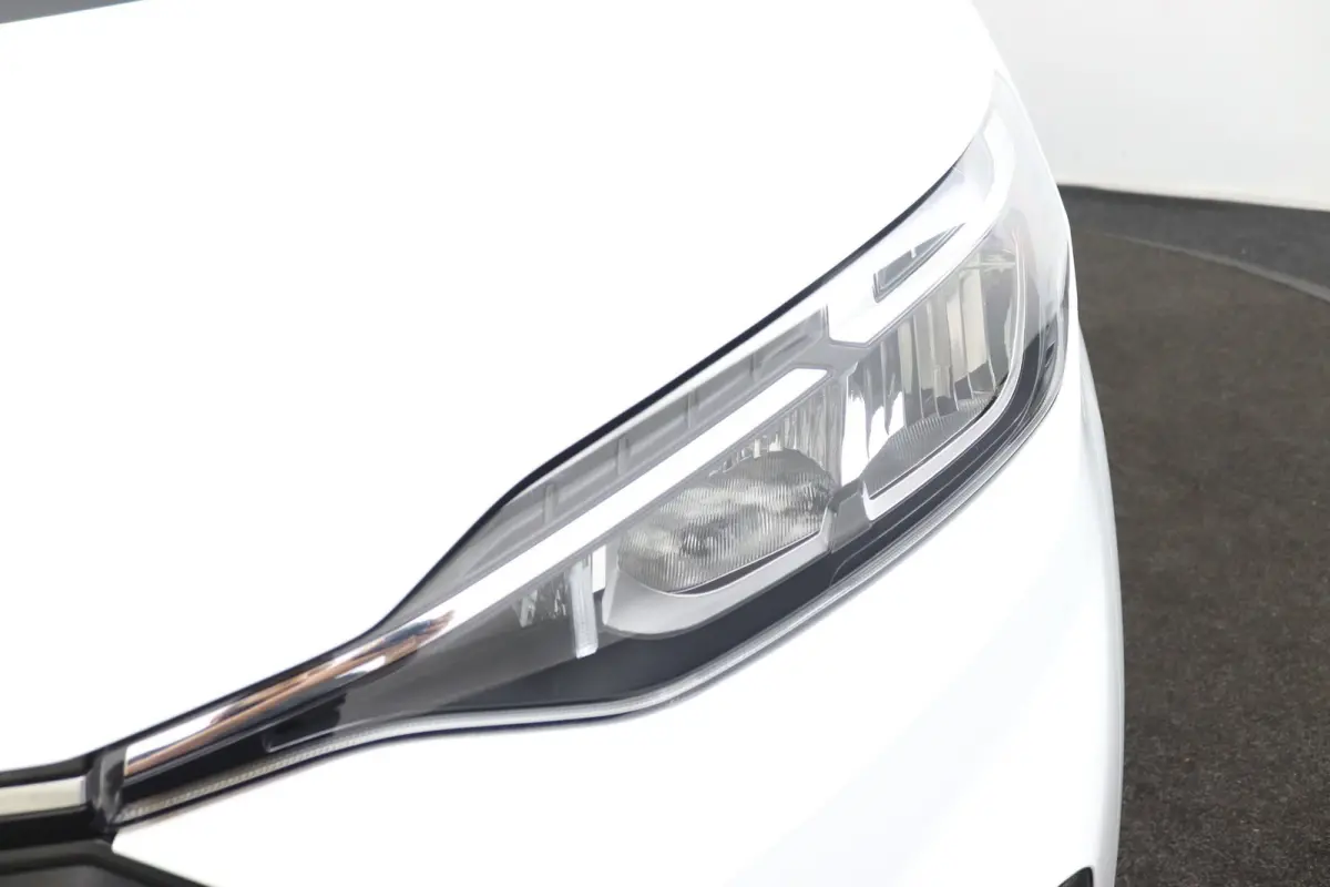 300 2.0 TDCI L2H1 Trend | CarPlay/Android Auto | Laadruimte Pakket | Cruise Control | Parkeersensoren