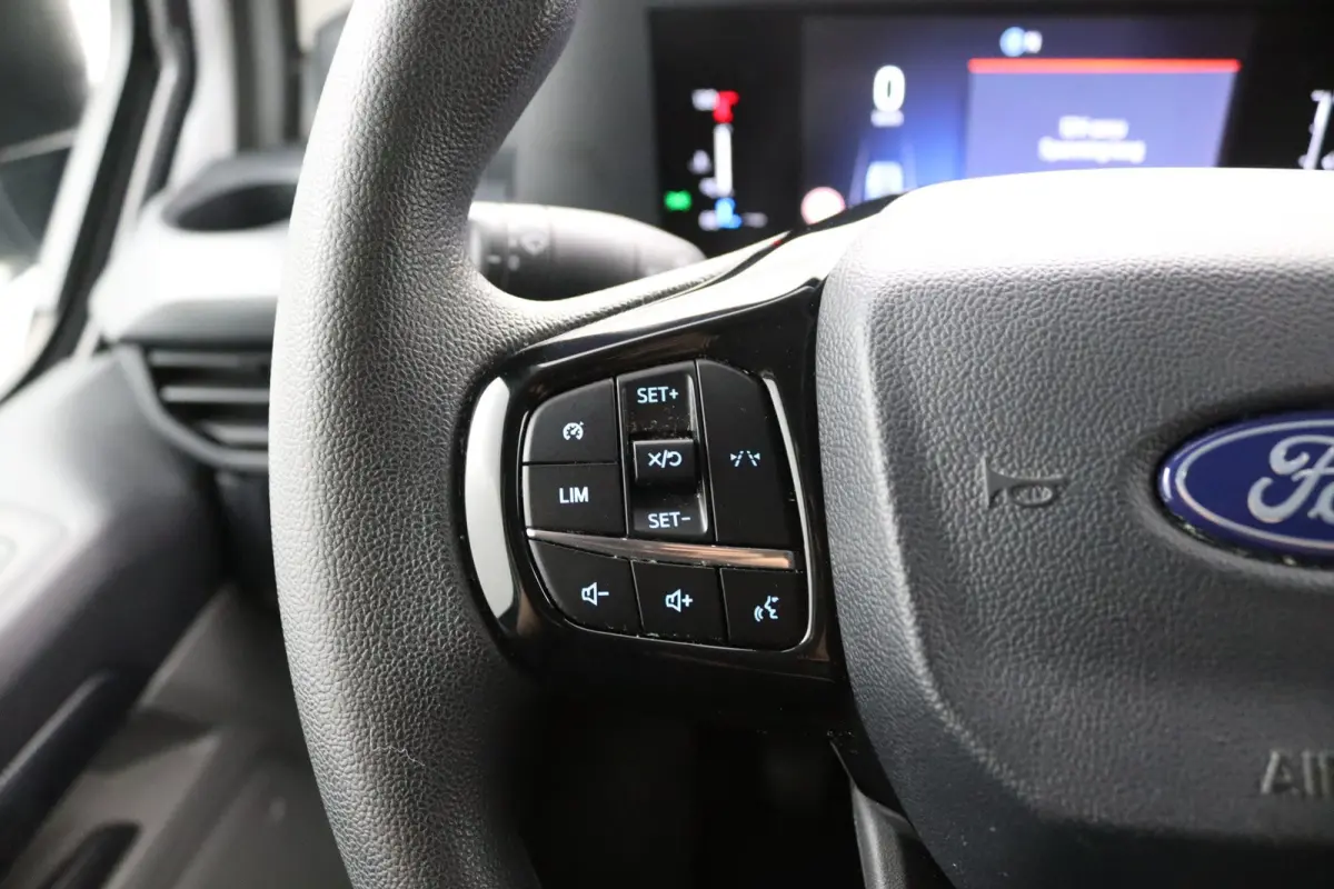 300 2.0 TDCI L2H1 Trend | CarPlay/Android Auto | Laadruimte Pakket | Cruise Control | Parkeersensoren