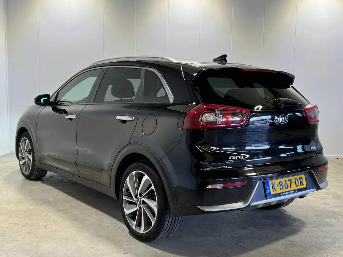 1.6 GDi Hybrid ExecutiveLine | Navigatie/Android/Apple Carplay | LM Velgen | Cruise Control