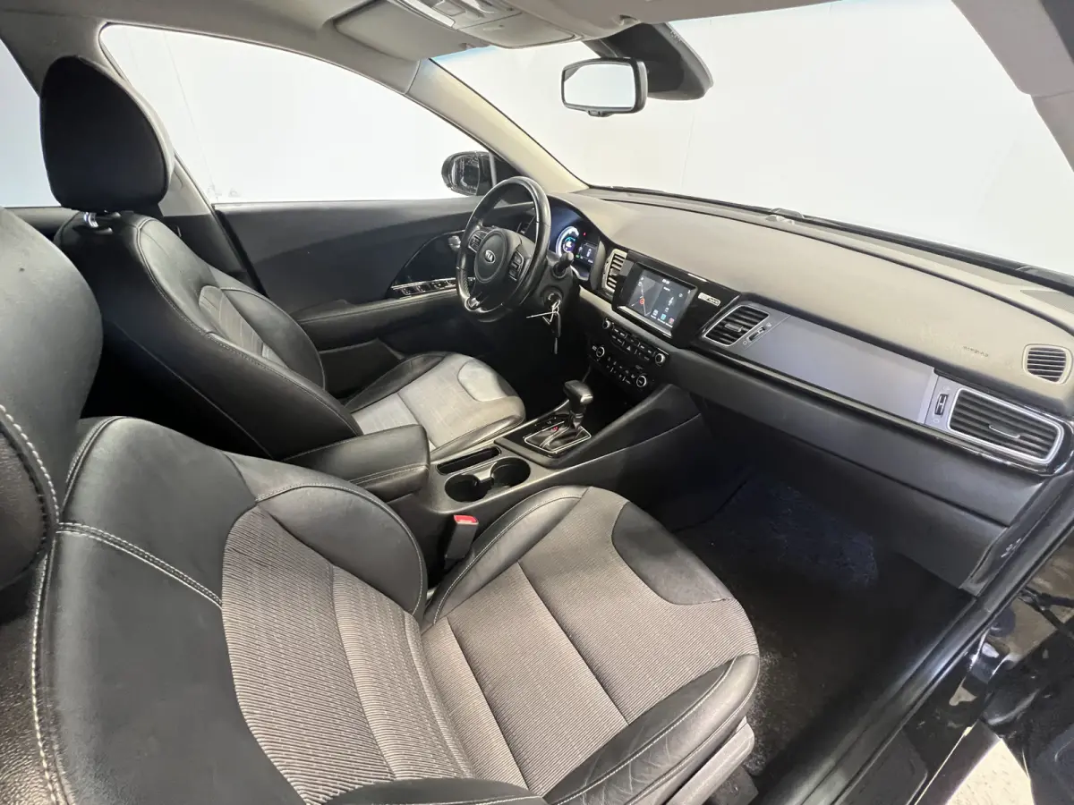 1.6 GDi Hybrid ExecutiveLine | Navigatie/Android/Apple Carplay | LM Velgen | Cruise Control