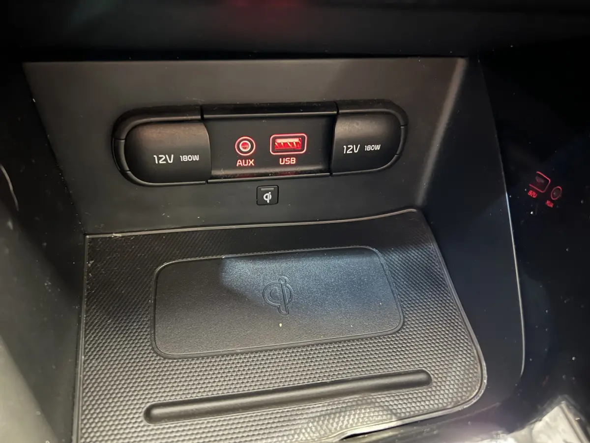 1.6 GDi Hybrid ExecutiveLine | Navigatie/Android/Apple Carplay | LM Velgen | Cruise Control