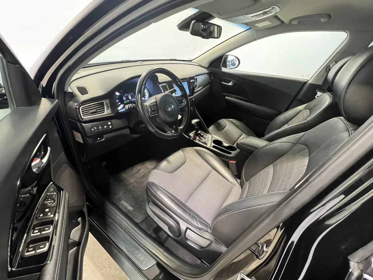 1.6 GDi Hybrid ExecutiveLine | Navigatie/Android/Apple Carplay | LM Velgen | Cruise Control