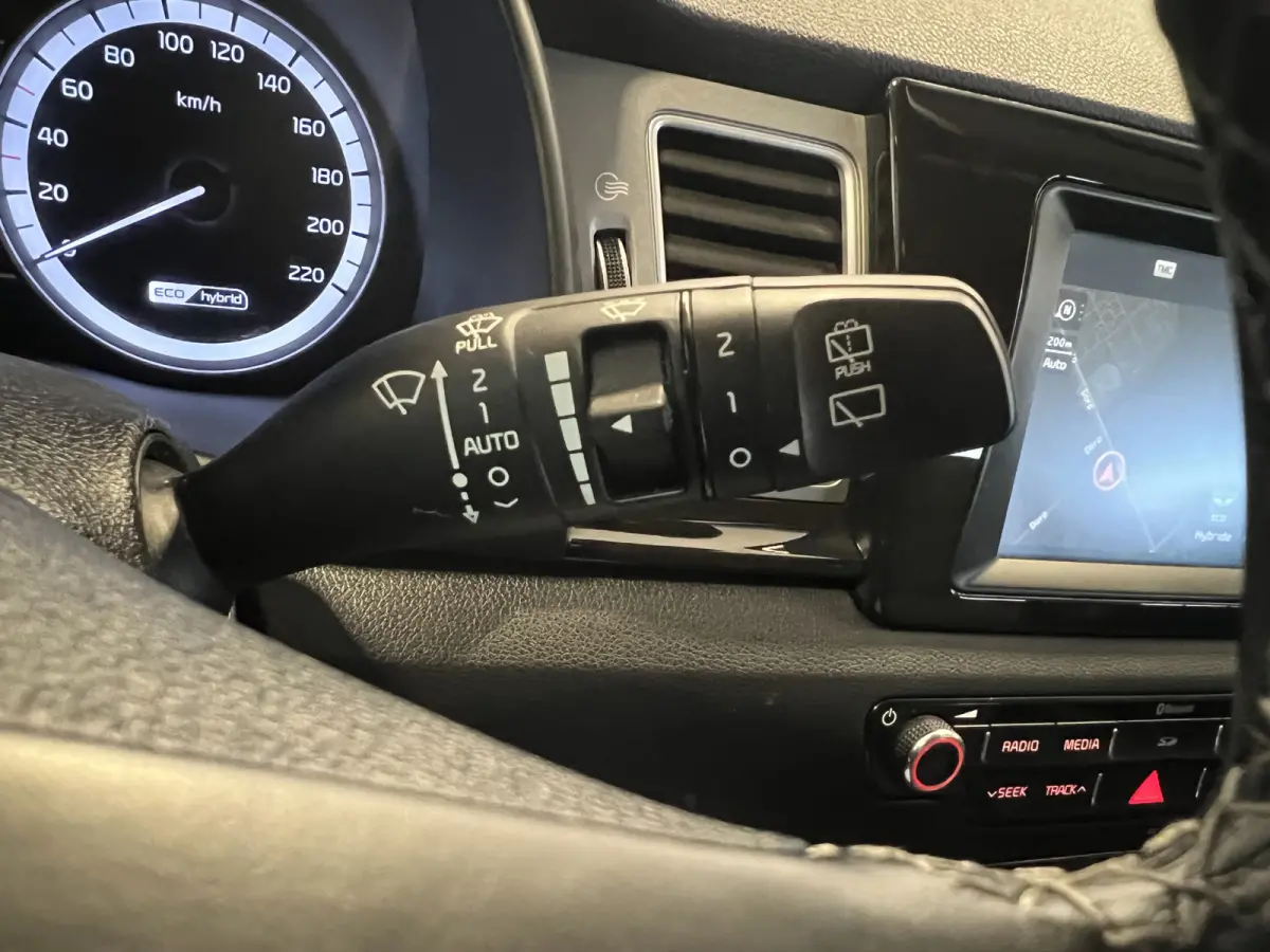 1.6 GDi Hybrid ExecutiveLine | Navigatie/Android/Apple Carplay | LM Velgen | Cruise Control